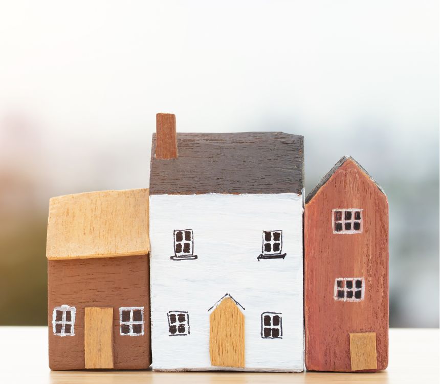 What’s the Difference Between Adverse Credit and Low Credit in The UK?