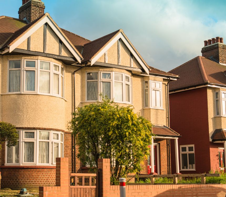 Can I Get a Mortgage with 2 Years Left on My UK Visa?