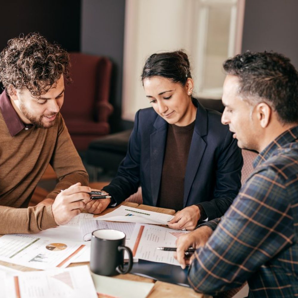 Finding the Mortgage Brokers for Visa Holders in the UK